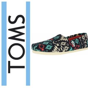 TOMS Aztec Print W7.5 Worn Once!
